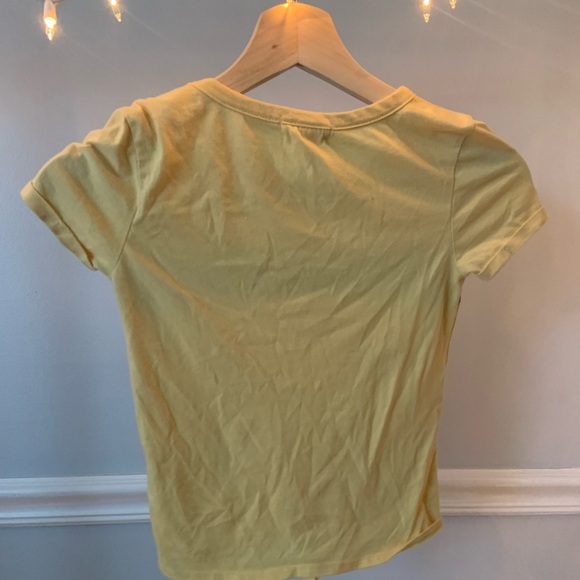 Yellow and Black Checkered Front Tie T-shirt! - Picture 3 of 4